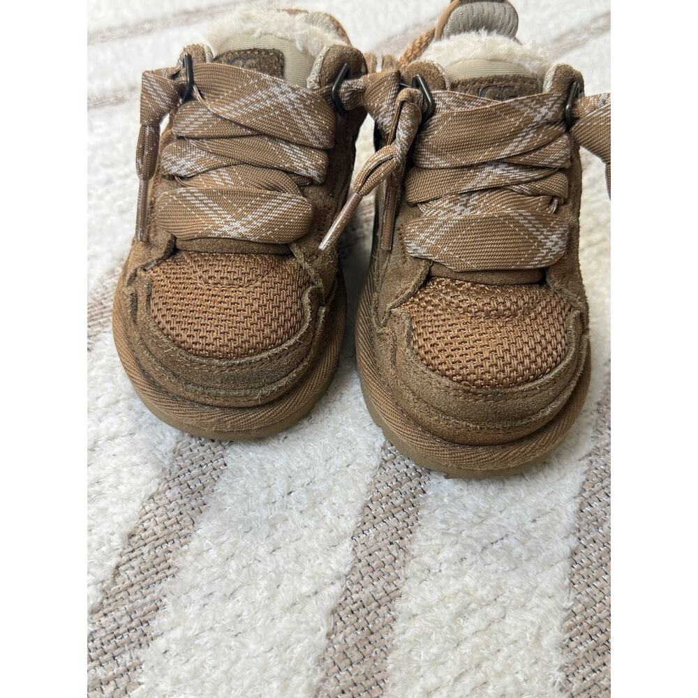 UGG Unisex Lowmel Sneakers Toddler Chestnut Suede Sheepskin Size US 7/EU 23.5 - Picture 9 of 14